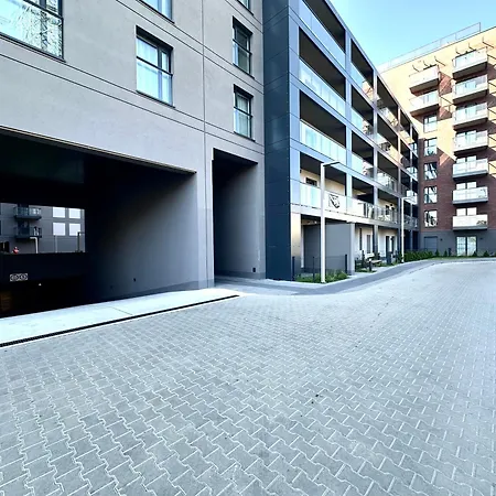 Apartmán Madalinskiego 25 - Balcony & Lift - 700m Main Station Vratislav