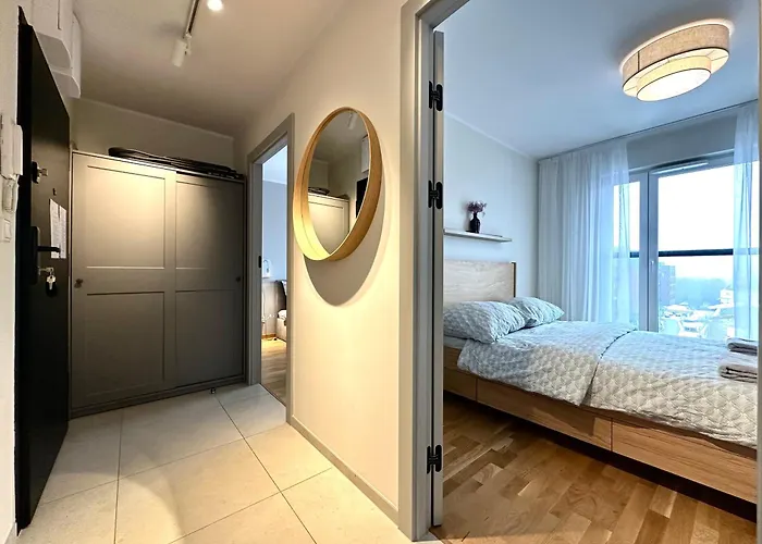 Madalinskiego 25 - Balcony & Lift - 700m Main Station דירה ורוצלב